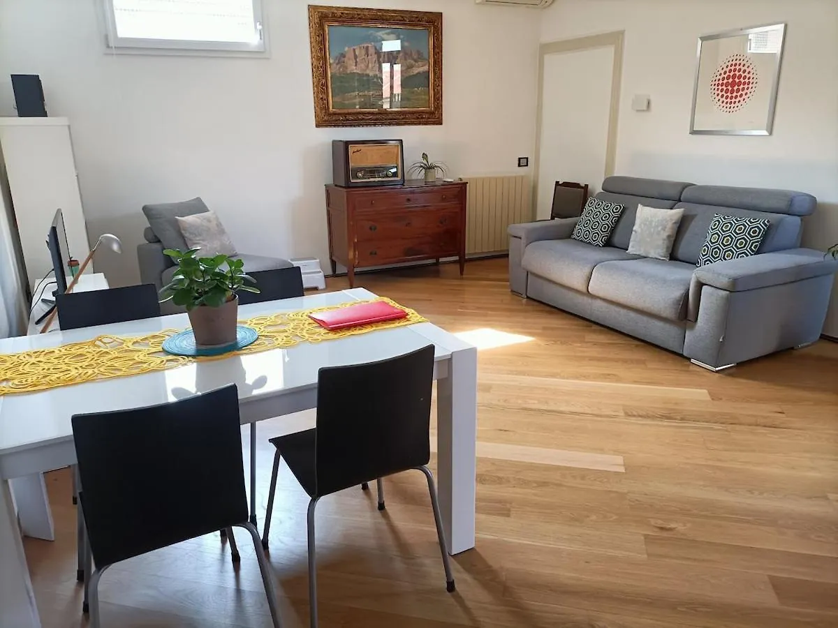 Milan Center Charming Apartment